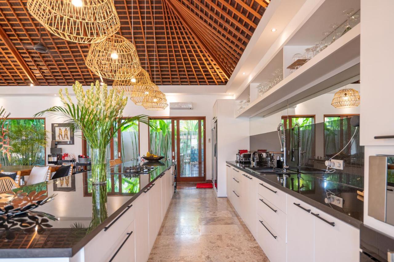 Villa Mimpi Nyata Canggu Exterior foto